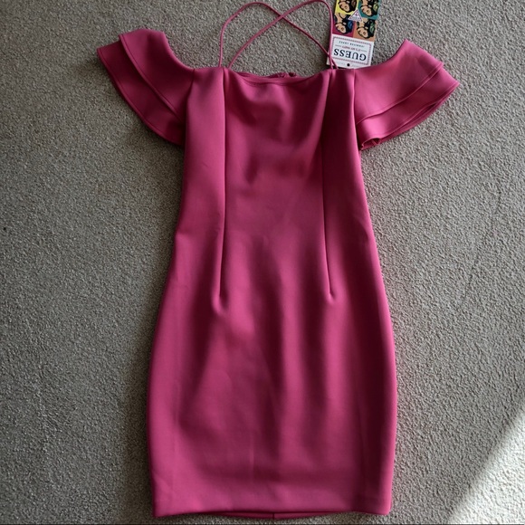 Guess Off Shoulder Charmaine Dress Pink Ruffle Stretch Fitted New - Picture 1 of 11